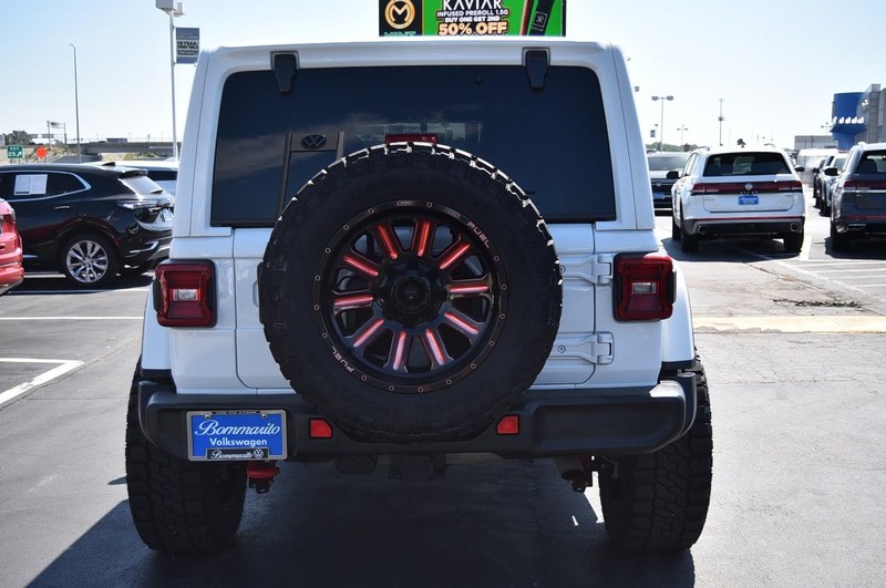 Jeep Wrangler Vehicle Image 06