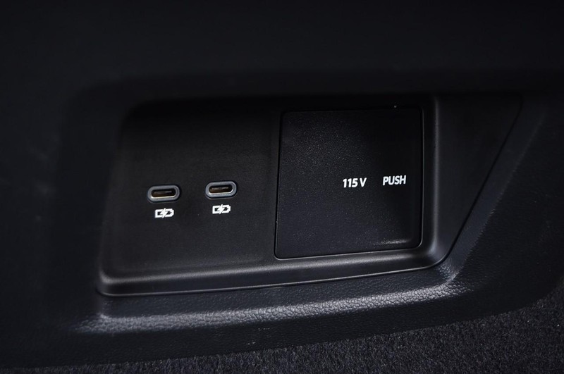 Volkswagen Atlas Vehicle Image 24
