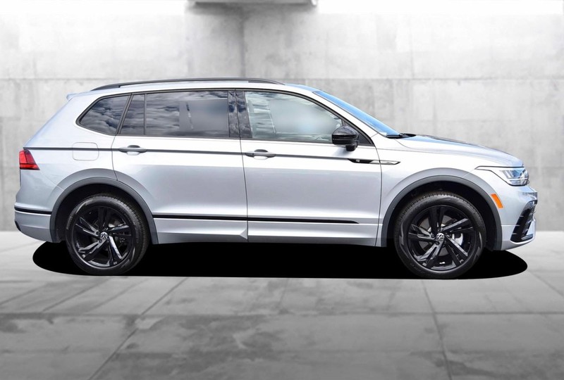 Volkswagen Tiguan Vehicle Image 05