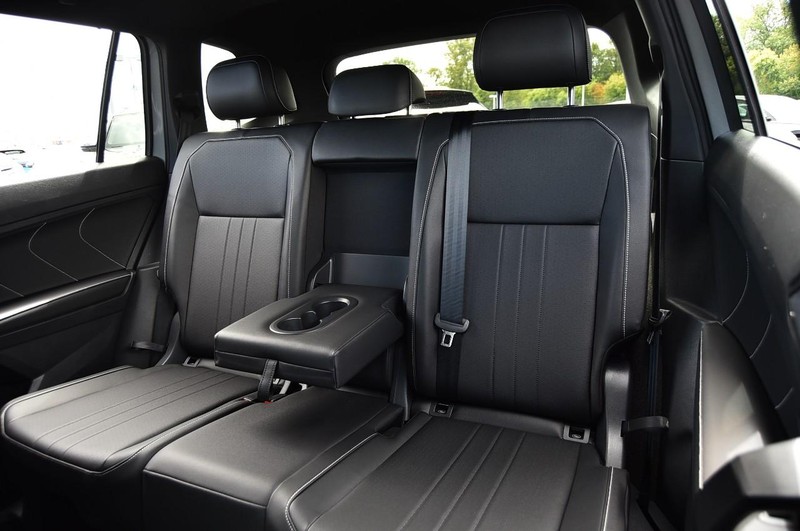 Volkswagen Tiguan Vehicle Image 23