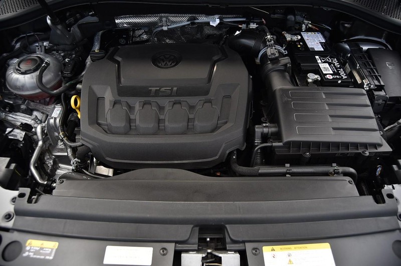 Volkswagen Tiguan Vehicle Image 28