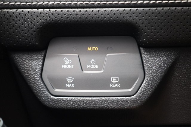 Volkswagen Atlas Vehicle Image 24