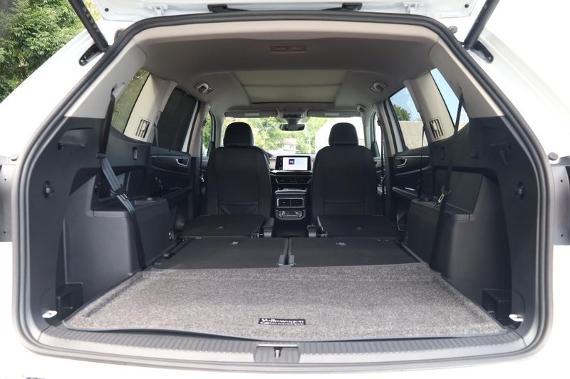 Volkswagen Atlas Vehicle Image 09