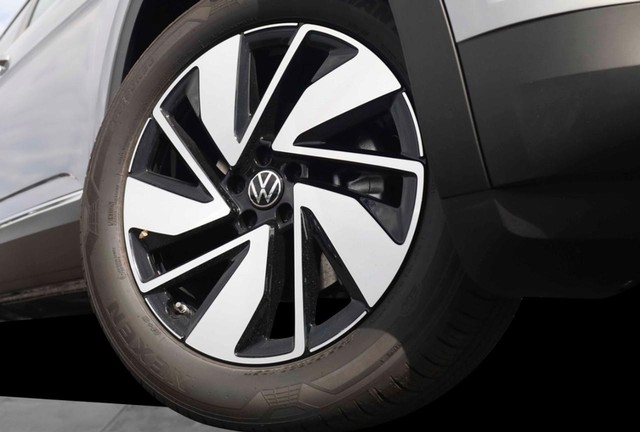 Volkswagen Atlas Vehicle Image 03