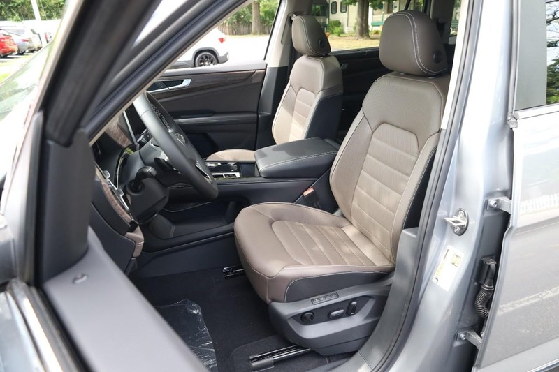 Volkswagen Atlas Vehicle Image 10
