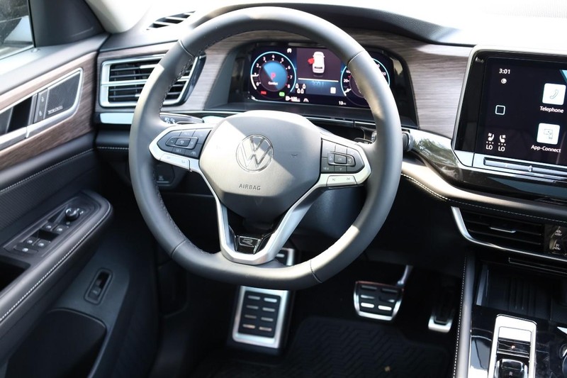 Volkswagen Atlas Vehicle Image 29
