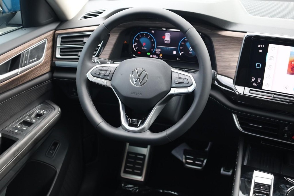 Volkswagen Atlas Vehicle Full-screen Gallery Image 29