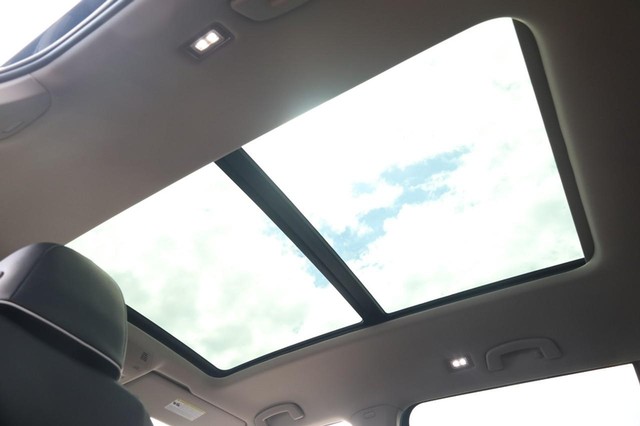 Volkswagen Atlas Vehicle Image 13