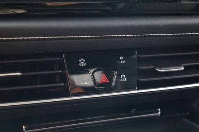 Volkswagen Atlas Vehicle Image 19