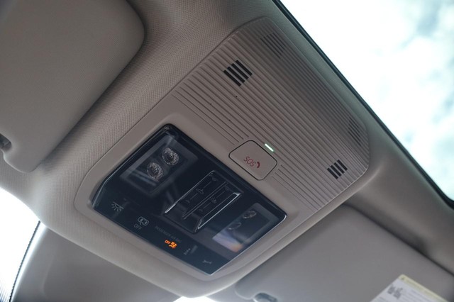 Volkswagen Atlas Vehicle Image 22