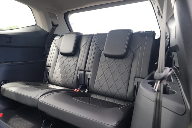 Volkswagen Atlas Vehicle Image 31