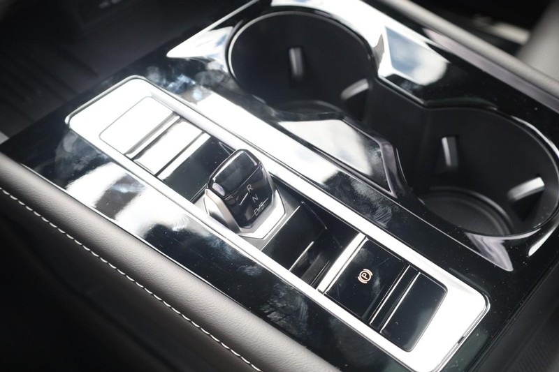 Volkswagen Atlas Vehicle Image 21