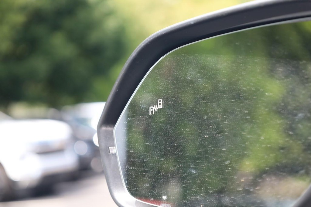 Volkswagen Atlas Vehicle Full-screen Gallery Image 23