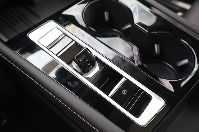 Volkswagen Atlas Vehicle Image 19