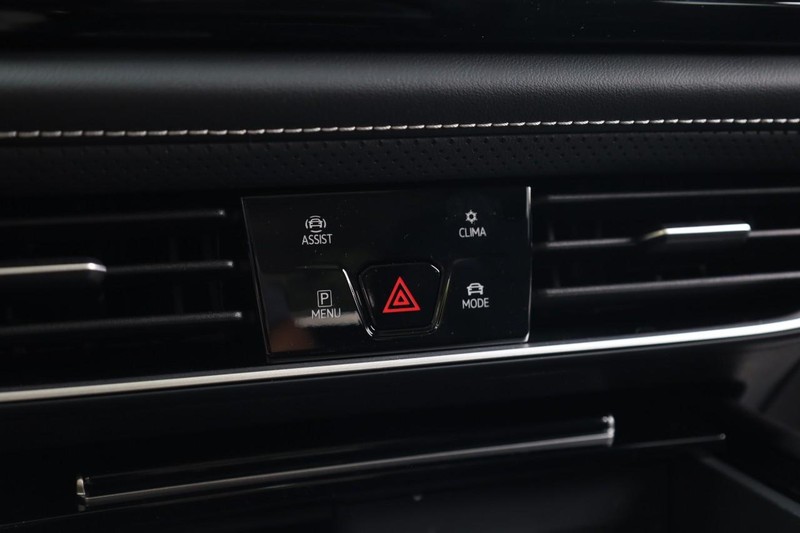 Volkswagen Atlas Vehicle Image 17