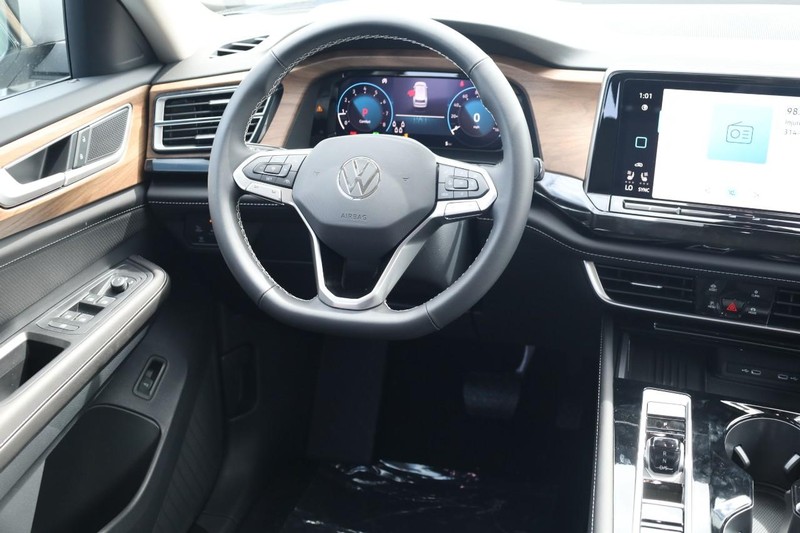 Volkswagen Atlas Vehicle Image 27