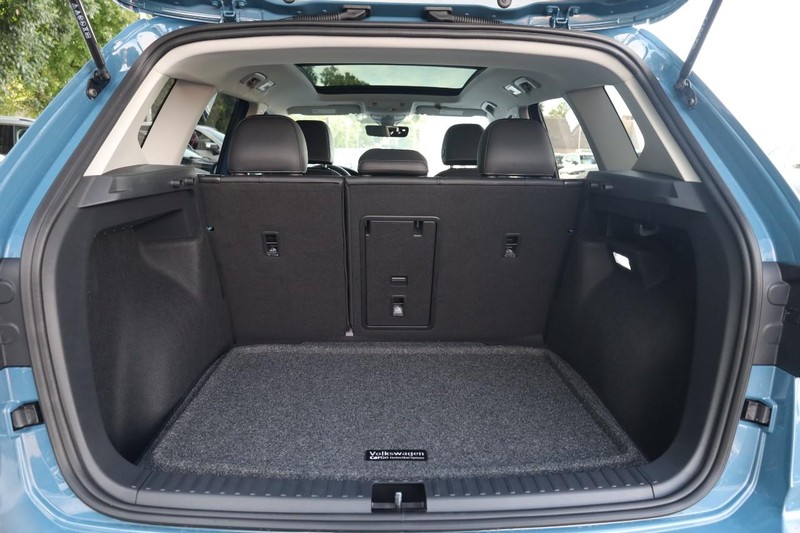 Volkswagen Taos Vehicle Image 07