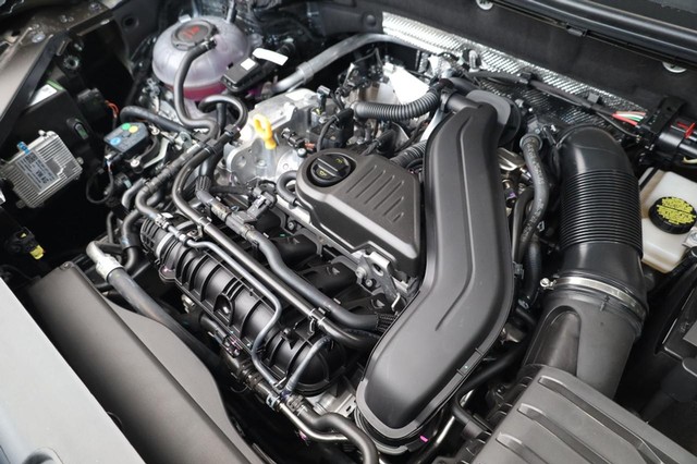 Volkswagen Taos Vehicle Image 25