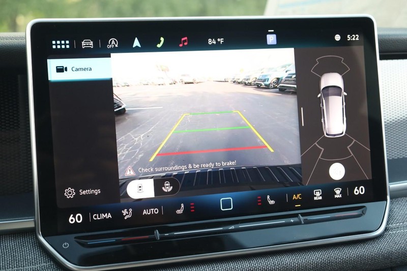 Volkswagen Tiguan Vehicle Image 12