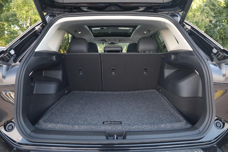 Volkswagen Tiguan Vehicle Image 07