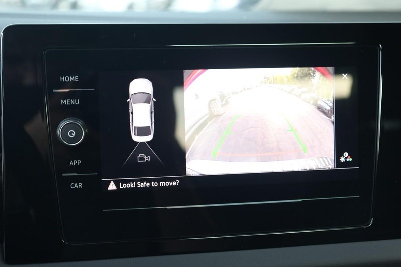 Volkswagen Jetta Vehicle Image 12