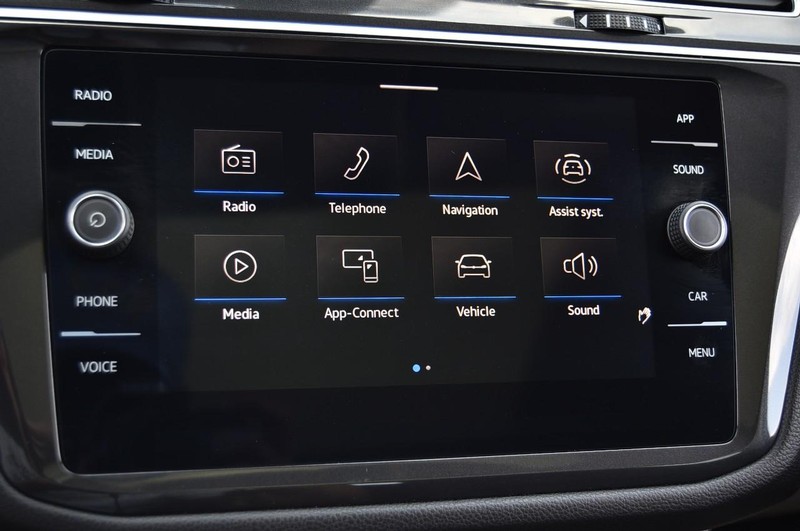Volkswagen Tiguan Vehicle Image 14