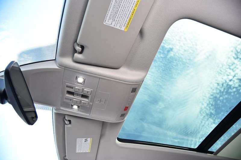 Volkswagen Tiguan Vehicle Image 22