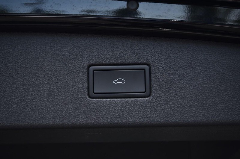 Volkswagen Tiguan Vehicle Image 27