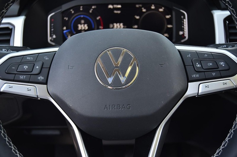 Volkswagen Atlas Vehicle Image 16