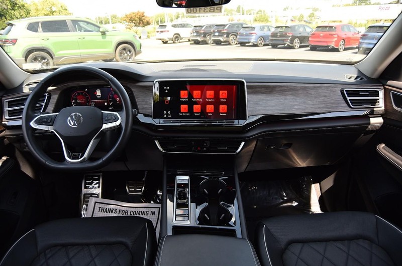 Volkswagen Atlas Vehicle Image 07