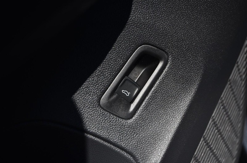 Volkswagen Atlas Vehicle Image 09
