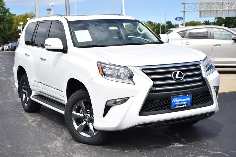 Lexus GX Vehicle Image 02
