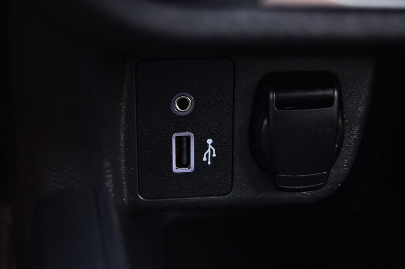 Nissan Versa Vehicle Image 14