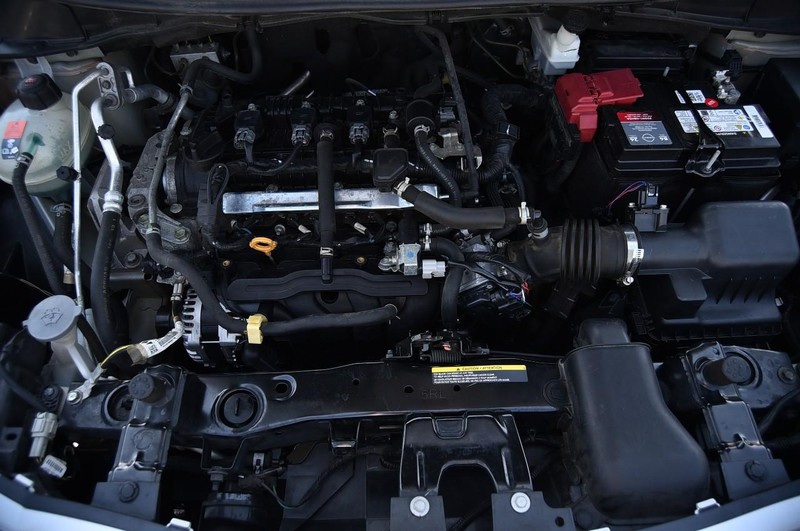 Nissan Versa Vehicle Image 21