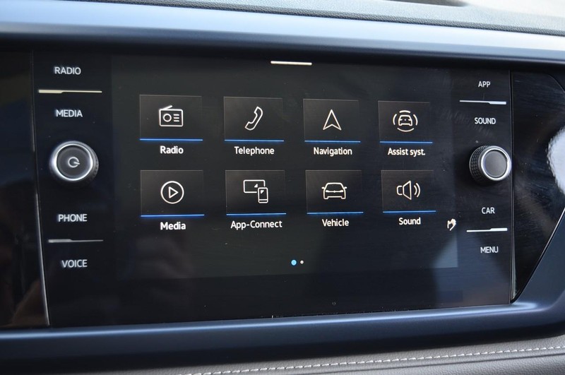 Volkswagen Taos Vehicle Image 14