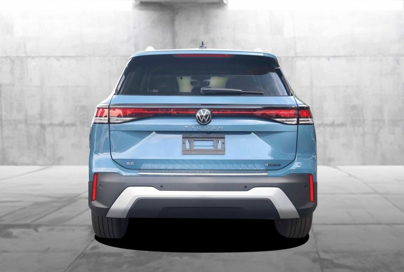 Volkswagen Tiguan Vehicle Image 06