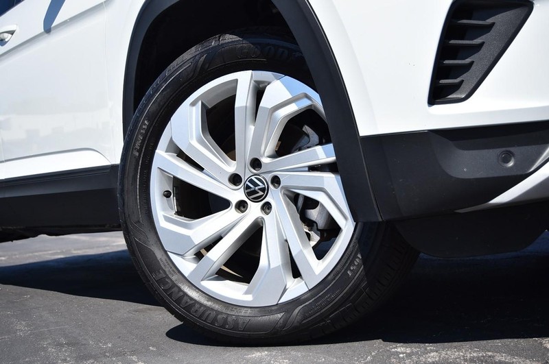 Volkswagen Atlas Vehicle Image 03