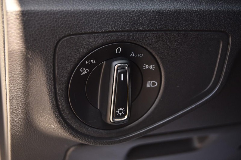 Volkswagen Atlas Vehicle Image 11