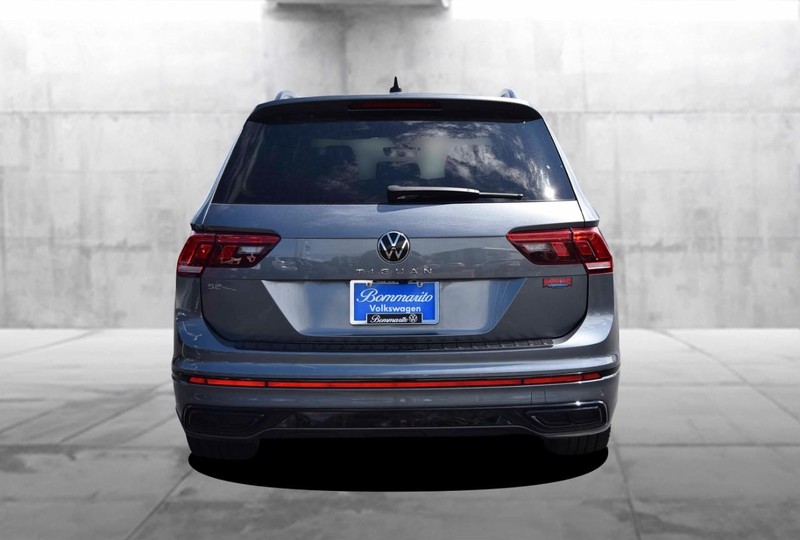 Volkswagen Tiguan Vehicle Image 06