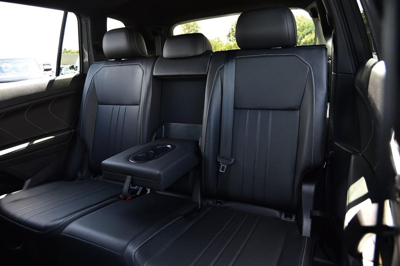 Volkswagen Tiguan Vehicle Image 21