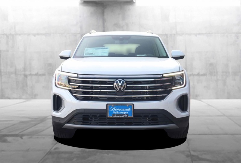 Volkswagen Atlas Vehicle Image 04