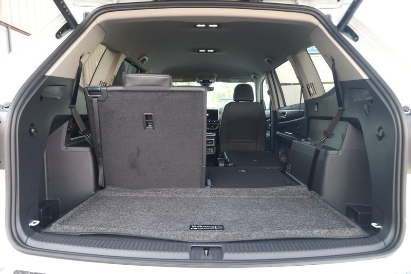 Volkswagen Atlas Vehicle Image 08