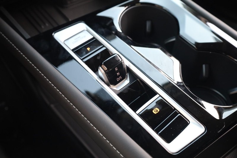 Volkswagen Atlas Vehicle Image 17