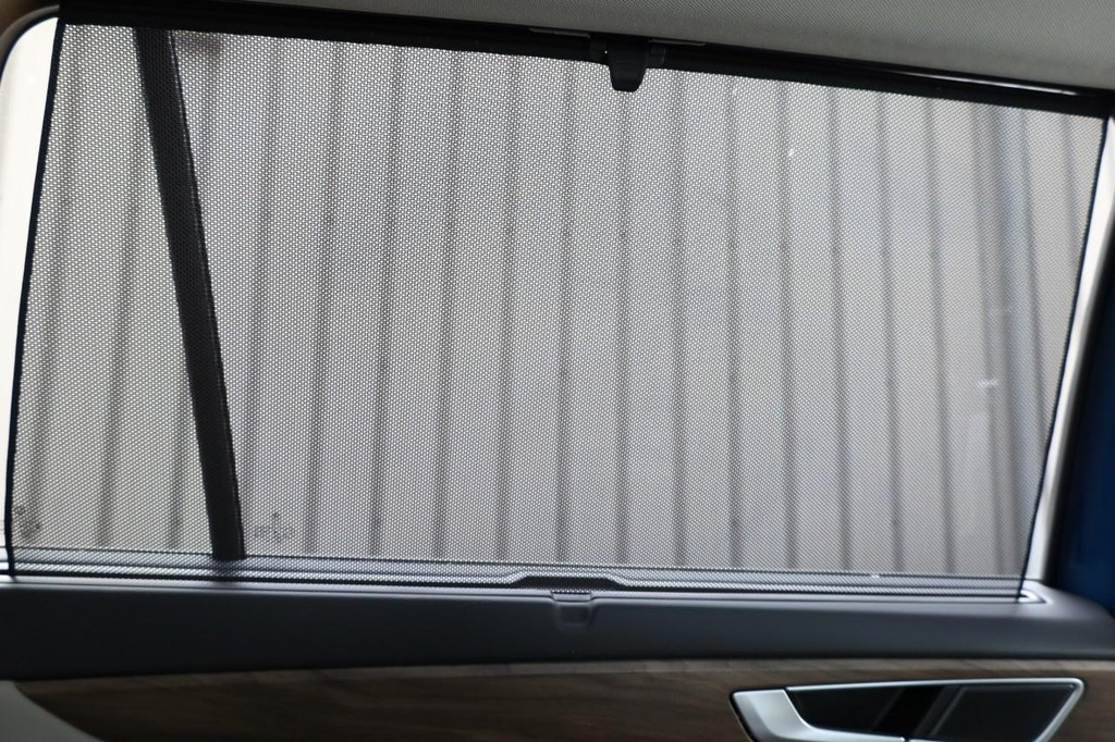 Volkswagen Atlas Vehicle Full-screen Gallery Image 29