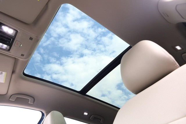 Volkswagen Atlas Vehicle Image 11