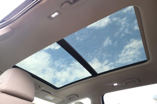 Volkswagen Atlas Vehicle Image 12