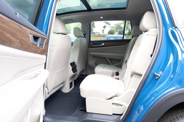 Volkswagen Atlas Vehicle Image 24