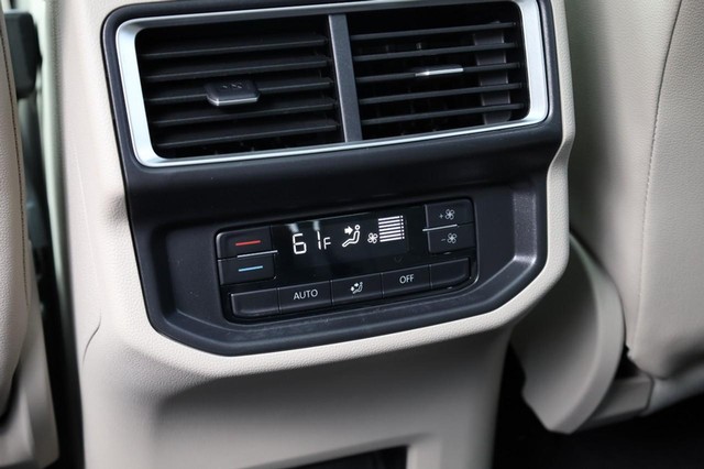 Volkswagen Atlas Vehicle Image 25