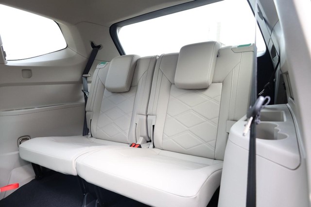 Volkswagen Atlas Vehicle Image 30