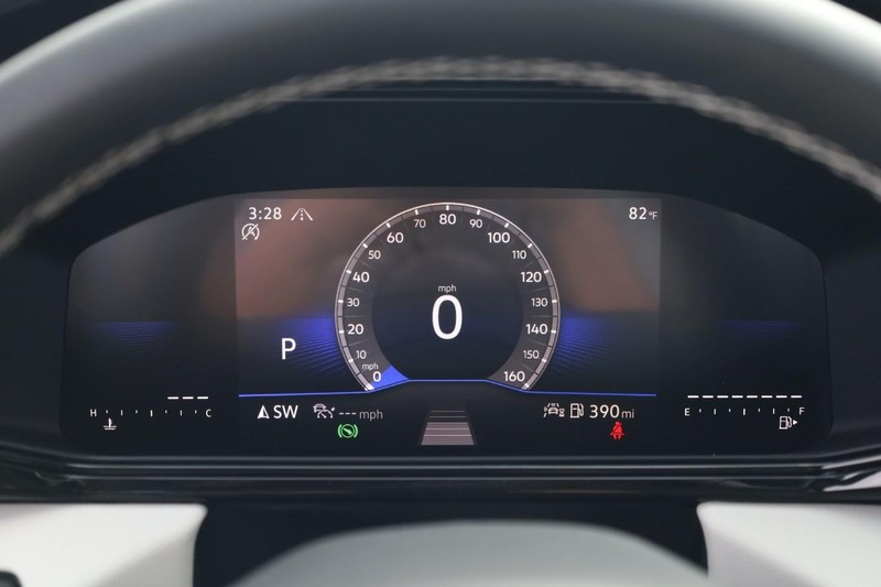 Volkswagen Taos Vehicle Image 10